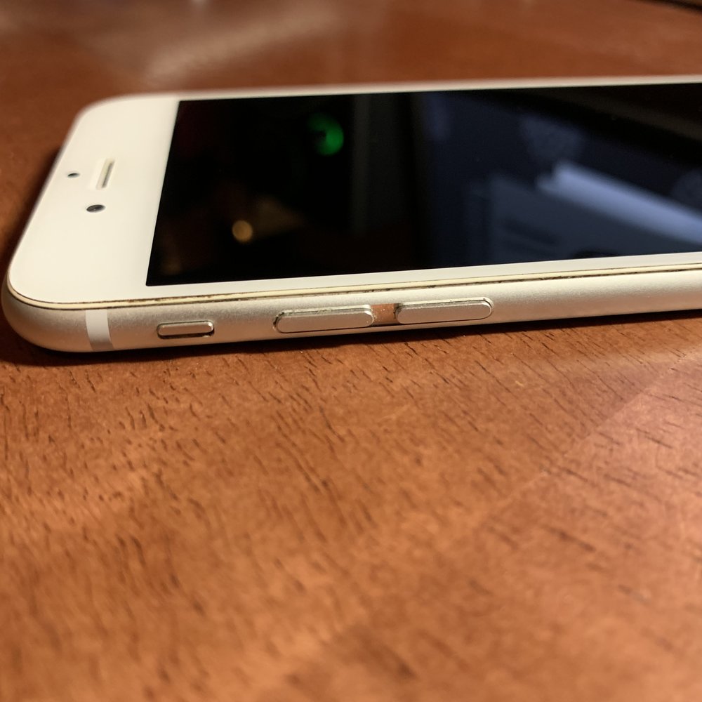 スマートフォン/携帯電話 スマートフォン本体 Used Apple iPhone 6 16GB Silver GSM/LTE - Unlocked — Casey H