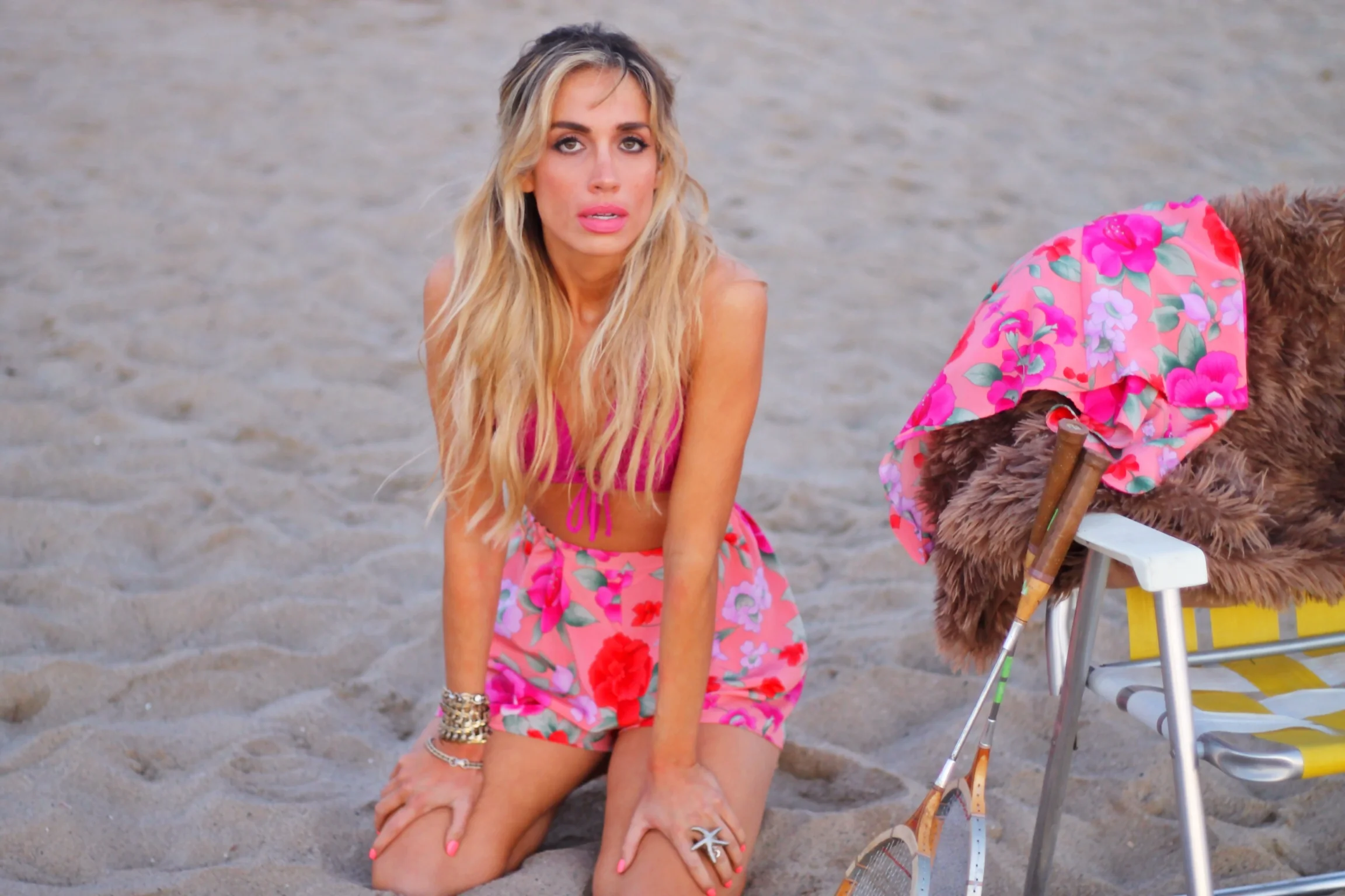 THE PRINTED 2-PIECE COVER UP