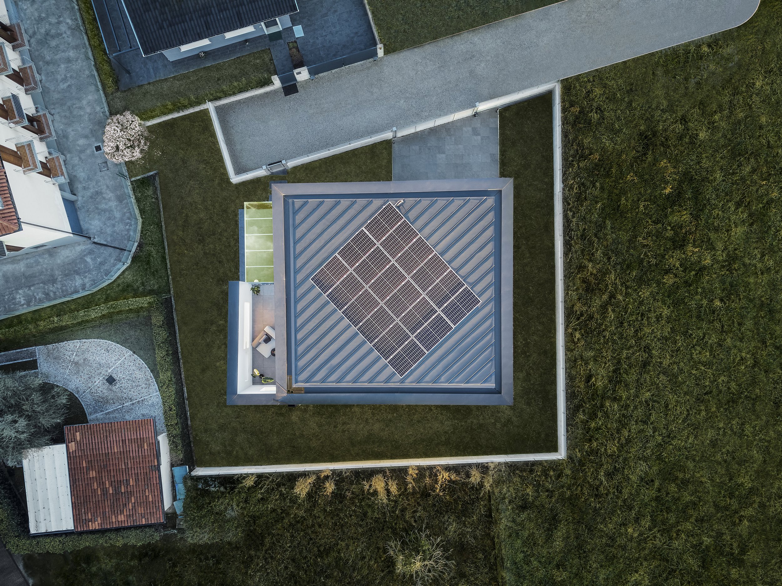01_Drone_Roof Plan_Light House_NO SO_© Francesco Sandonà  __© Jewgeni Roppel.jpg