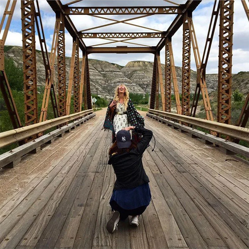 behindthescenes.jpg