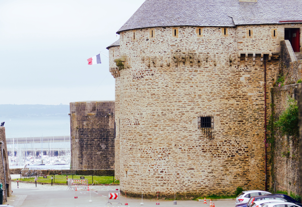 Brest Castle: Tour Paradis in foreground, Tour César behind it. Background: Marina du Château, home to 700 leisure boats, and to Peregrinus for a couple of days. Leica Typ 114.