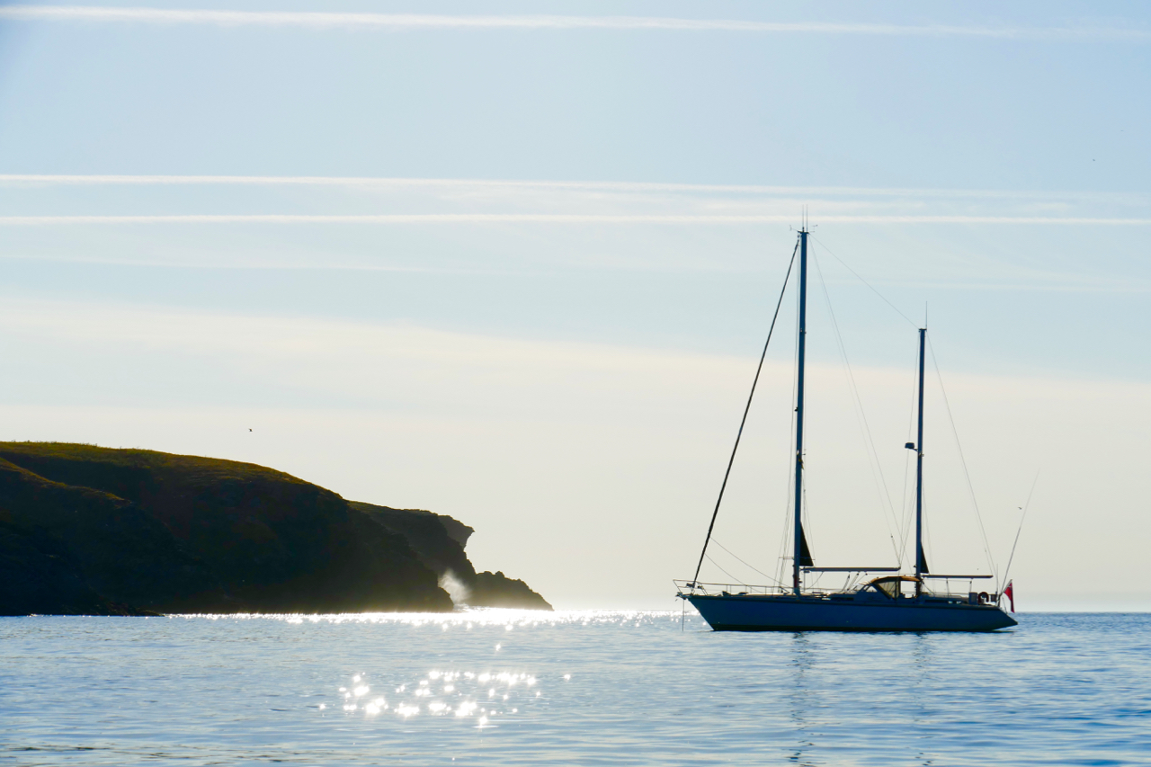 Peregrinus at anchor, Île-d'Yeu, Pays de la Loire, 25 June 2015. Leica Typ 114.