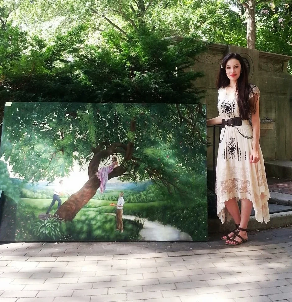 Jessica at Rittenhouse Square.jpg