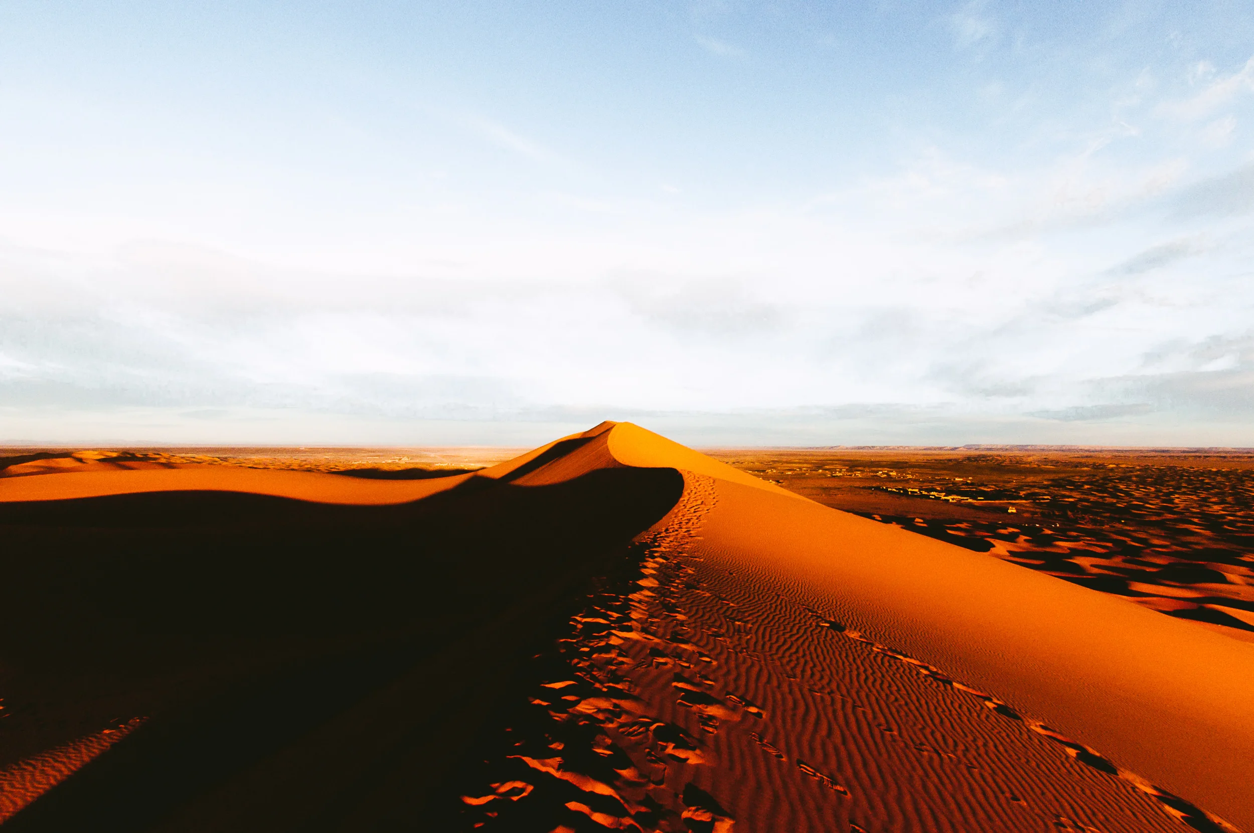 Epic view of the Sahara in the morning.