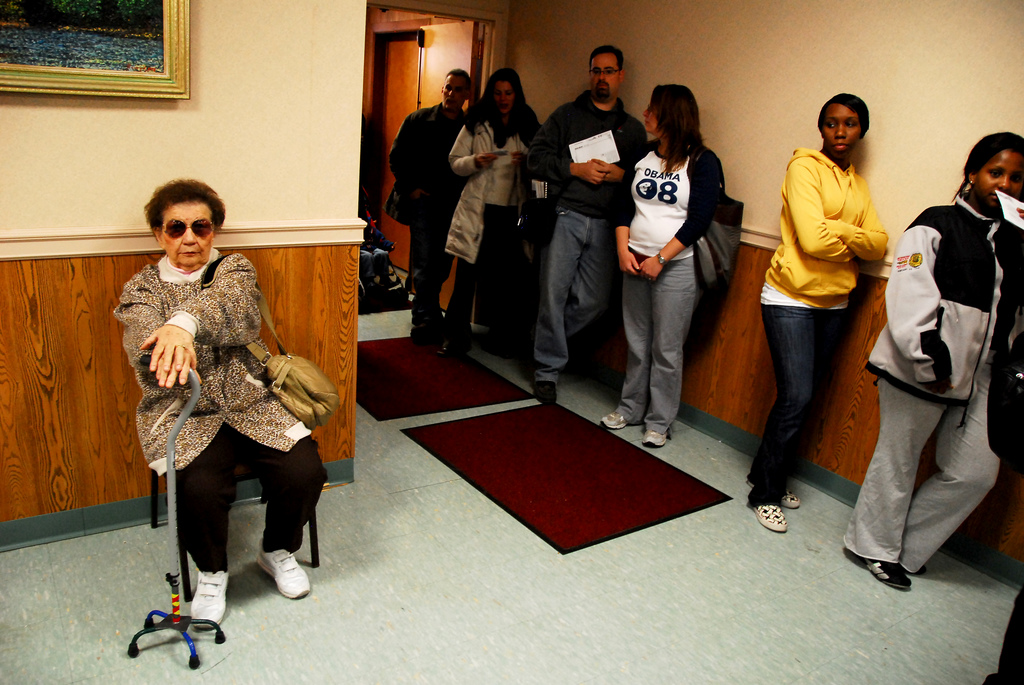 Voting in Philadelphia_3005495827_l.jpg
