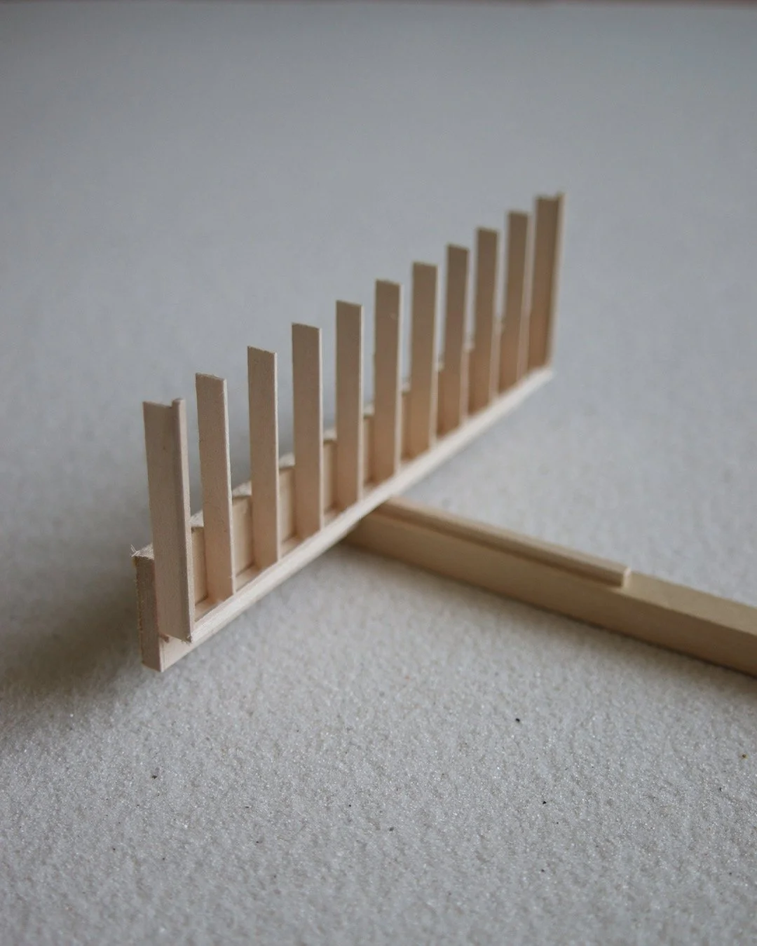 Rakes — 000