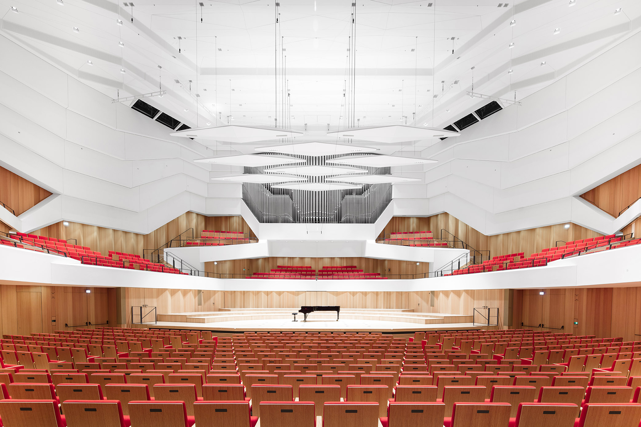 Dresdner Philharmonie_01.jpg