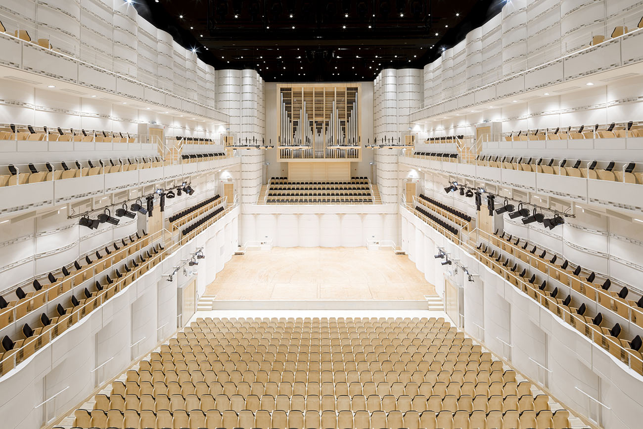 Konzerthaus_Dortmund_01.jpg