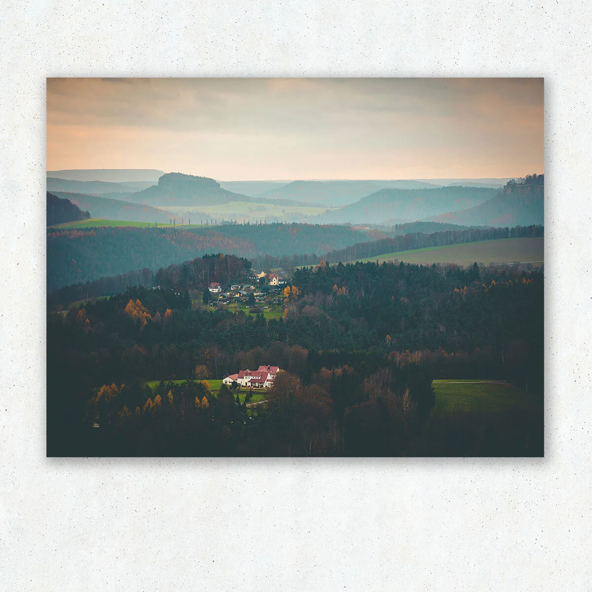 Saxony-Layers_2.jpg
