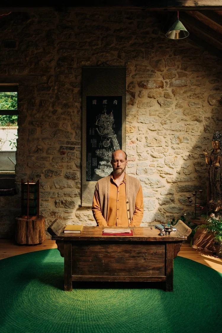 Personal brand photography in Dorset for Feng Shui Consultant, Qi Gong Teacher, Ba Zi Astrologer | Ryan Terren