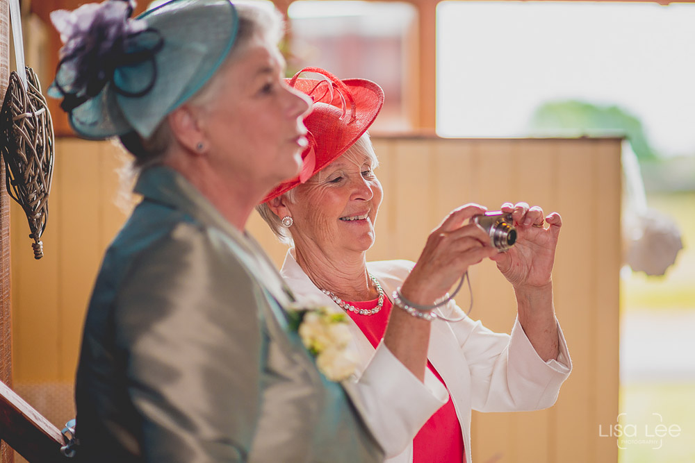 Dave&Vicky-Dorset-Wedding-Milton-Barns-New-Milton-17.jpg