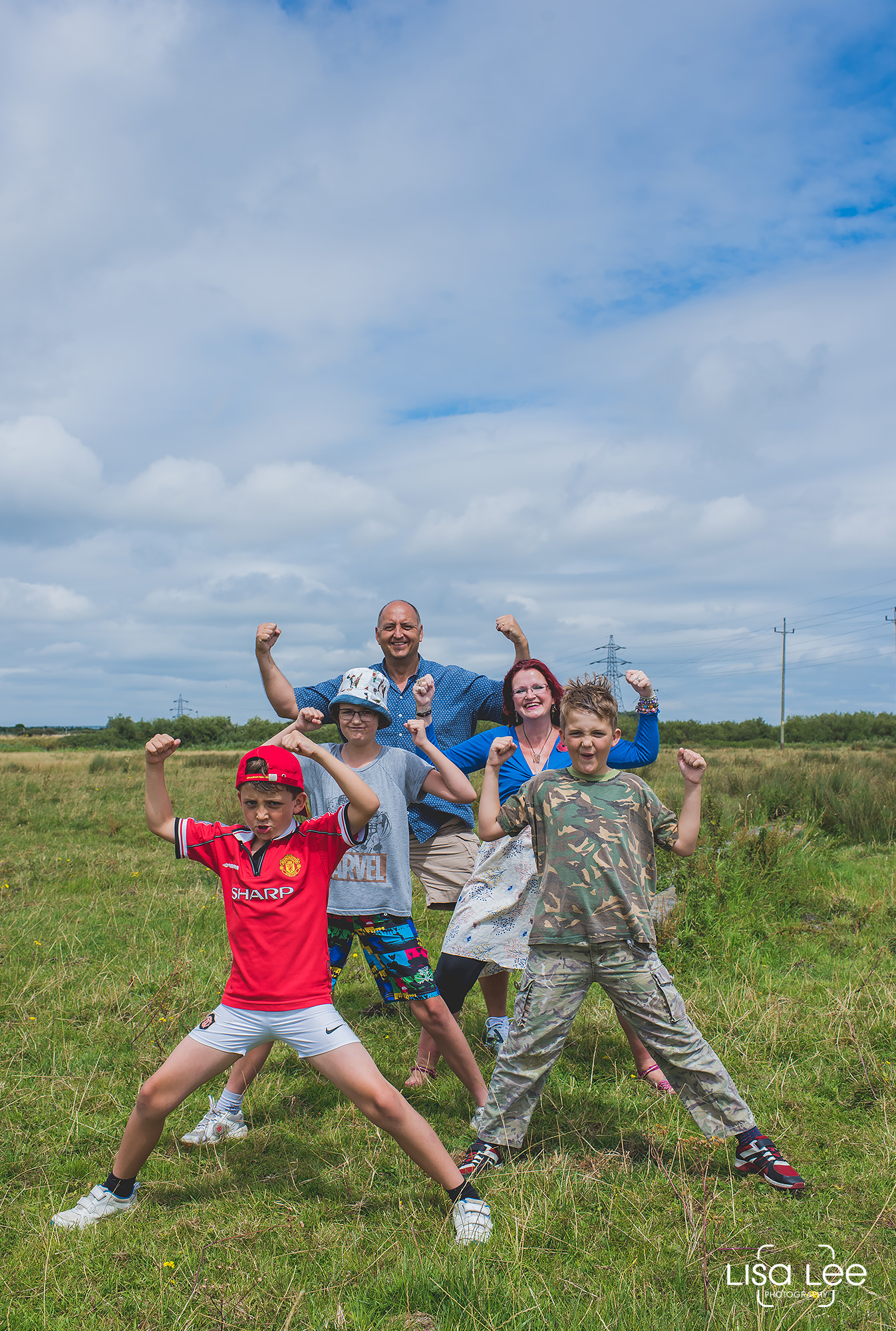 lisa-lee-photography-pateman-family-shoot-tomato.jpg