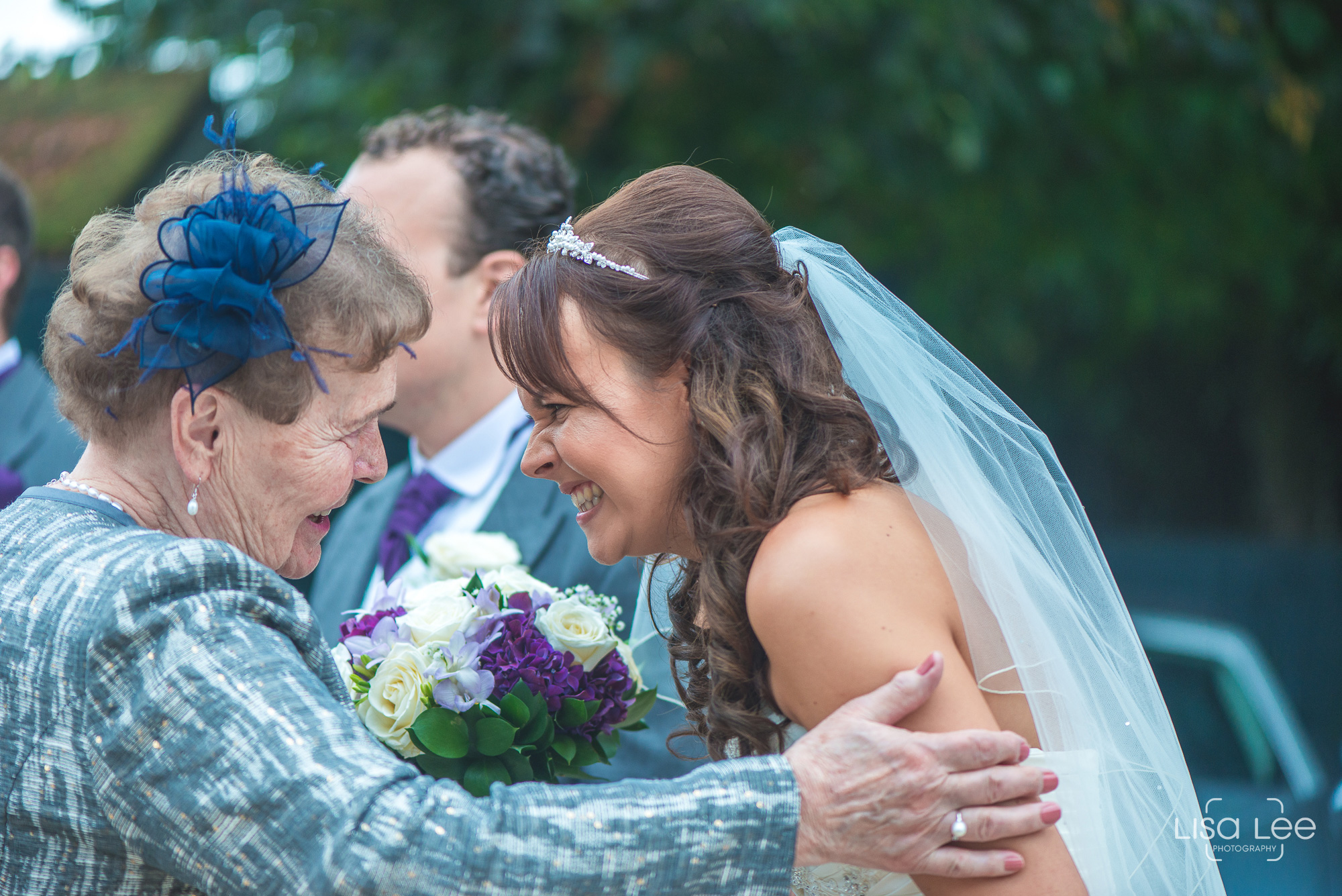 Lord-Bute-Hotel-Lisa-Lee-Documentary-Wedding-Photography-8.jpg