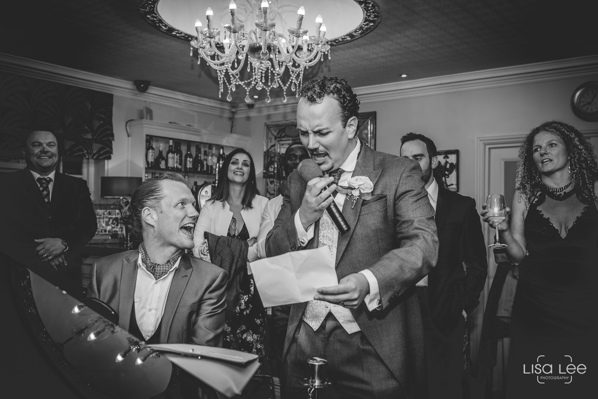 Lord-Bute-Hotel-Lisa-Lee-Documentary-Wedding-Photography-party-19.jpg