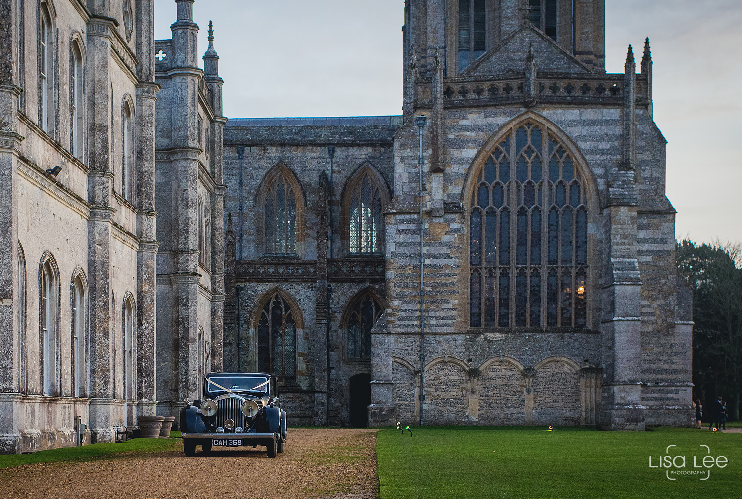 wedding-photographer-milton-abbey-car-leaving.jpg