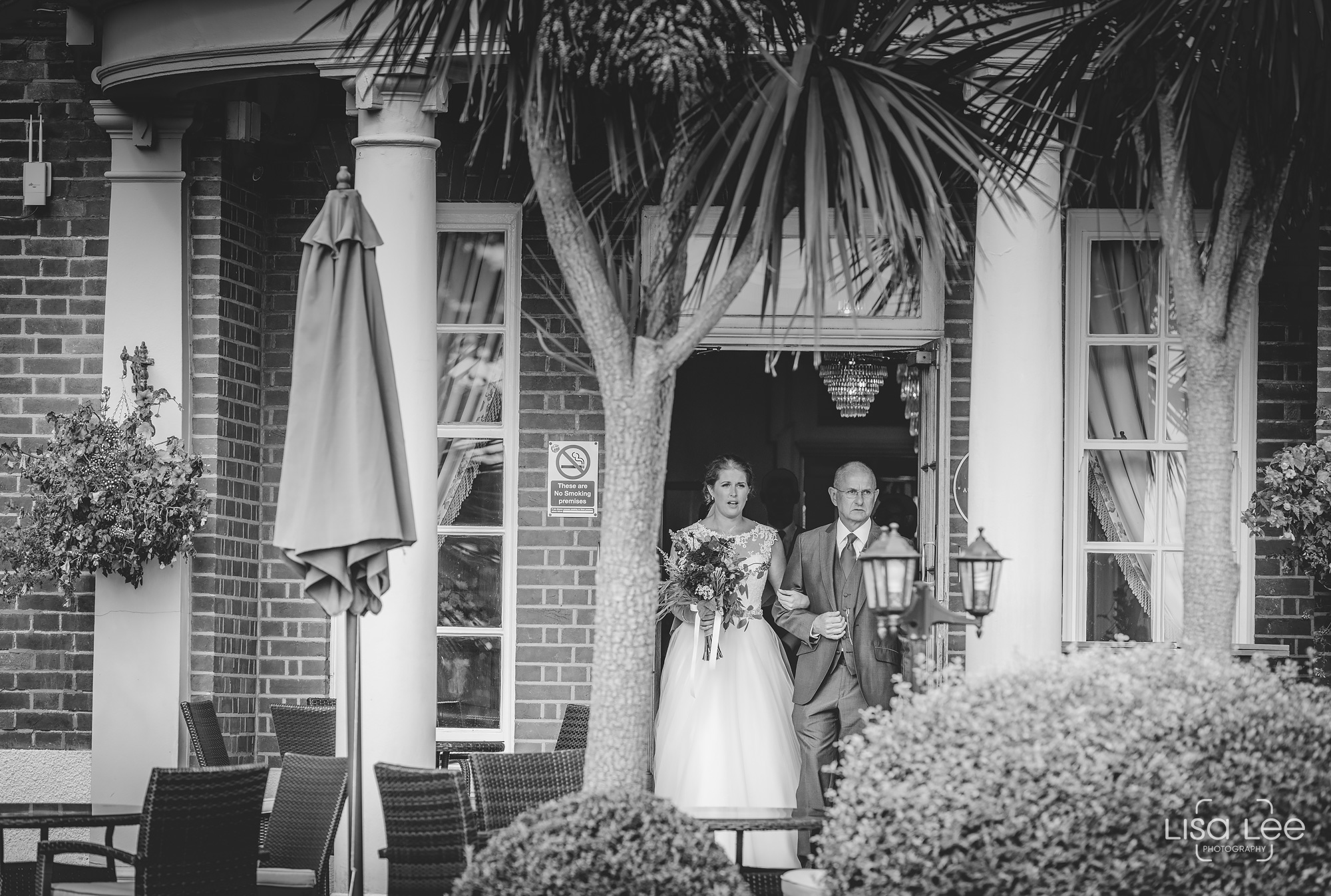 Lisa-Lee-Creative-Documentary-Wedding-Photography-Miramar-Hotel-Dorset-12.jpg