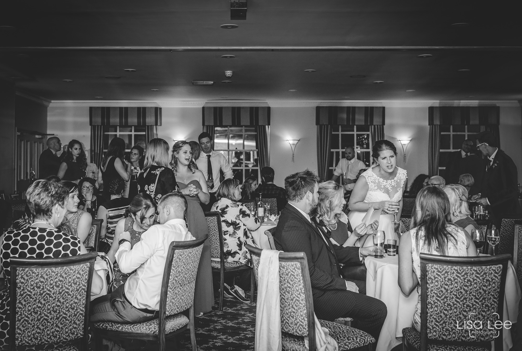 Lisa-Lee-Documentary-Wedding-Photography-Party-3.jpg