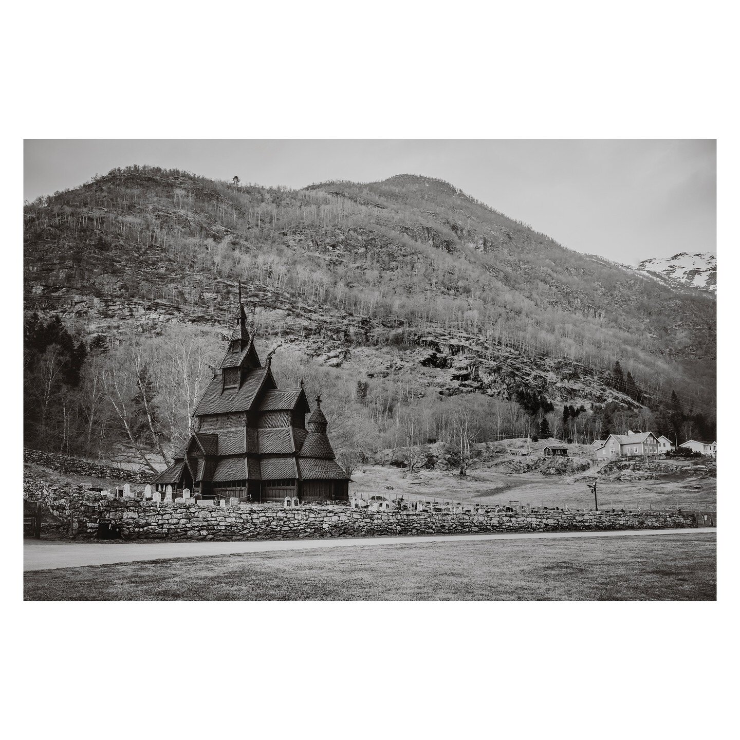 Borgund Stave Church. Built around 1180 and dedicated to the Apostle Andrew. It&rsquo;s the most distinctive stave church and a unique example of impressive medieval architecture in Norway. Very cool.
.
.
.
.
@borgundstavkyrkje @fortidsminneforeninge