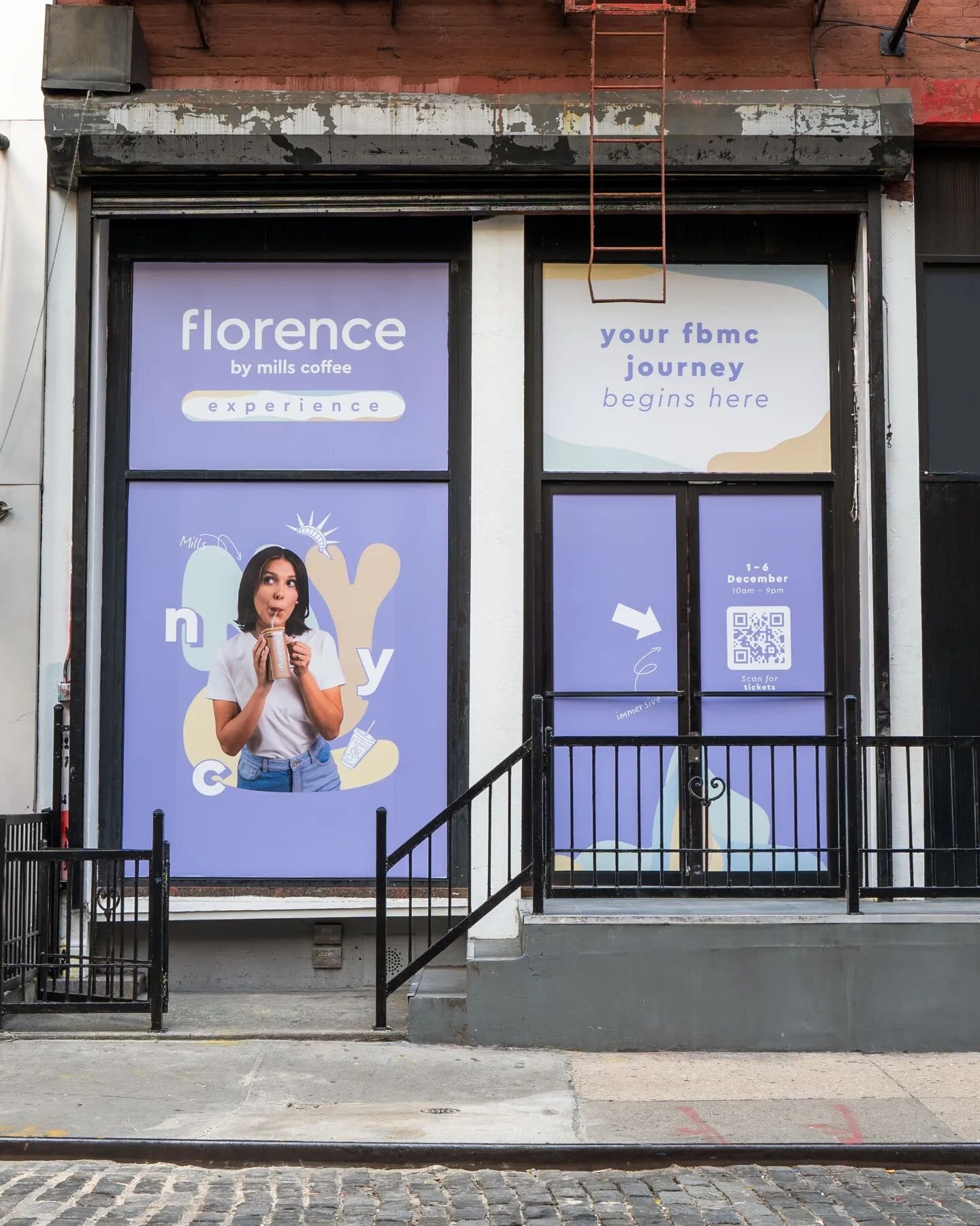 Absolutely wild seeing a shot of mine on the side of a building in NYC! 
🙌🏼💜☕ For the @florencebymillscoffee immersive event this past week. #fbmcNYC 

Amazing work from the @collabcoffee_ creative team not only for helping create the photoshoot b