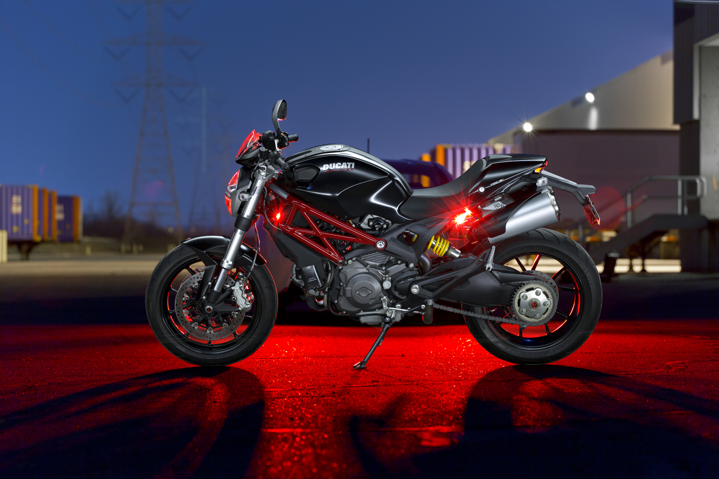 Ducati-02-original.jpg
