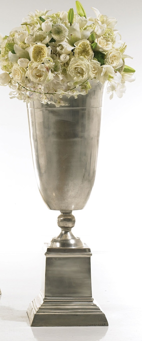Regent Vase 1.jpg