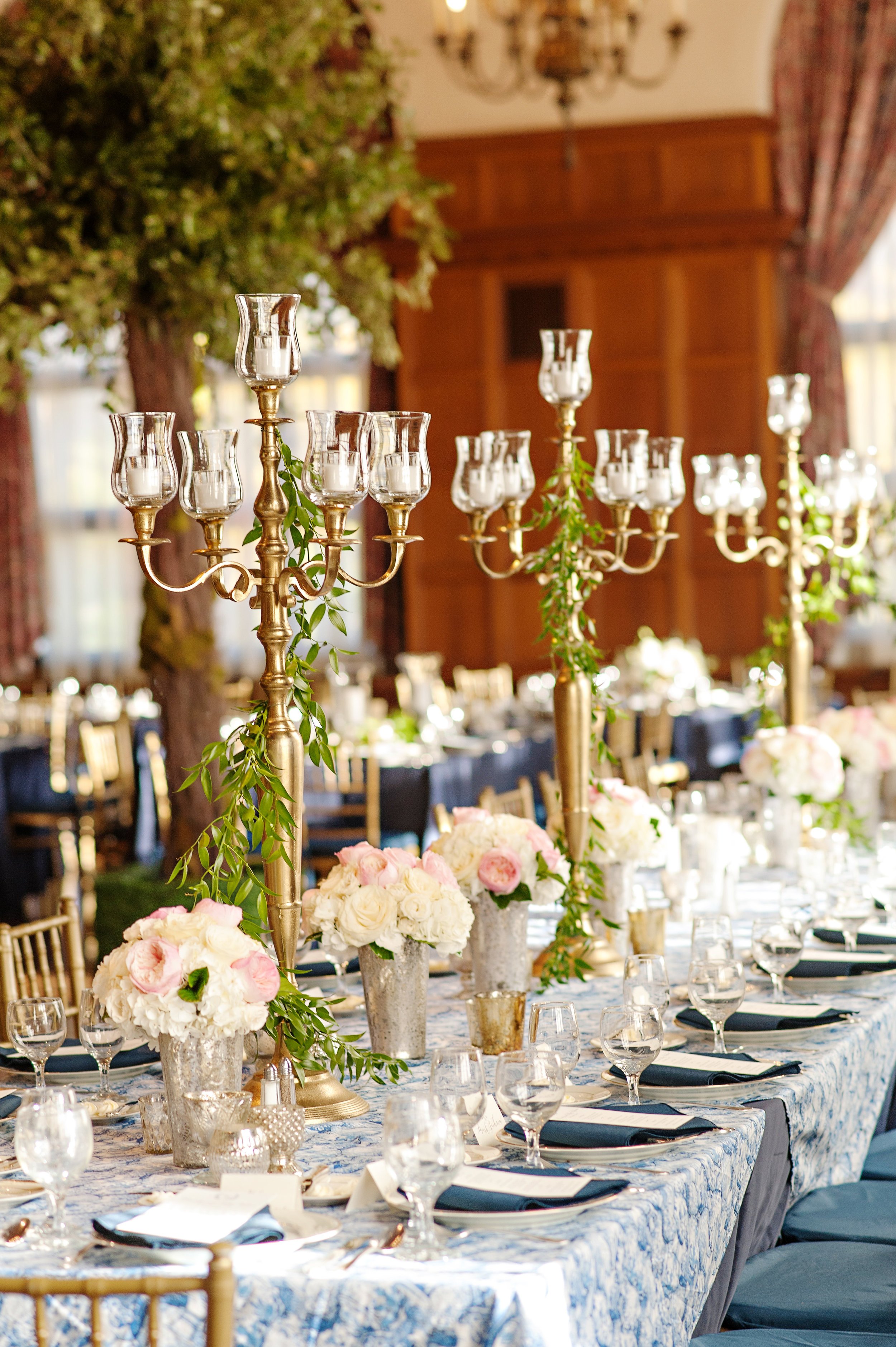 Alex &amp; Rob: Cincinnati Club, Cincinnati OH