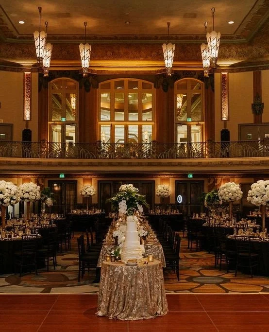 Dreamscape! Alive with candlelight, towering florals, and a sense of elegance that matched the joy of the night.⁠
⁠
Vendor Team:⁠
Venue: @hiltonnetherlandplaza⁠
Floral Design: @clflorals⁠
Photography: @anna_may_photography⁠
Coordinator: @elegantevent