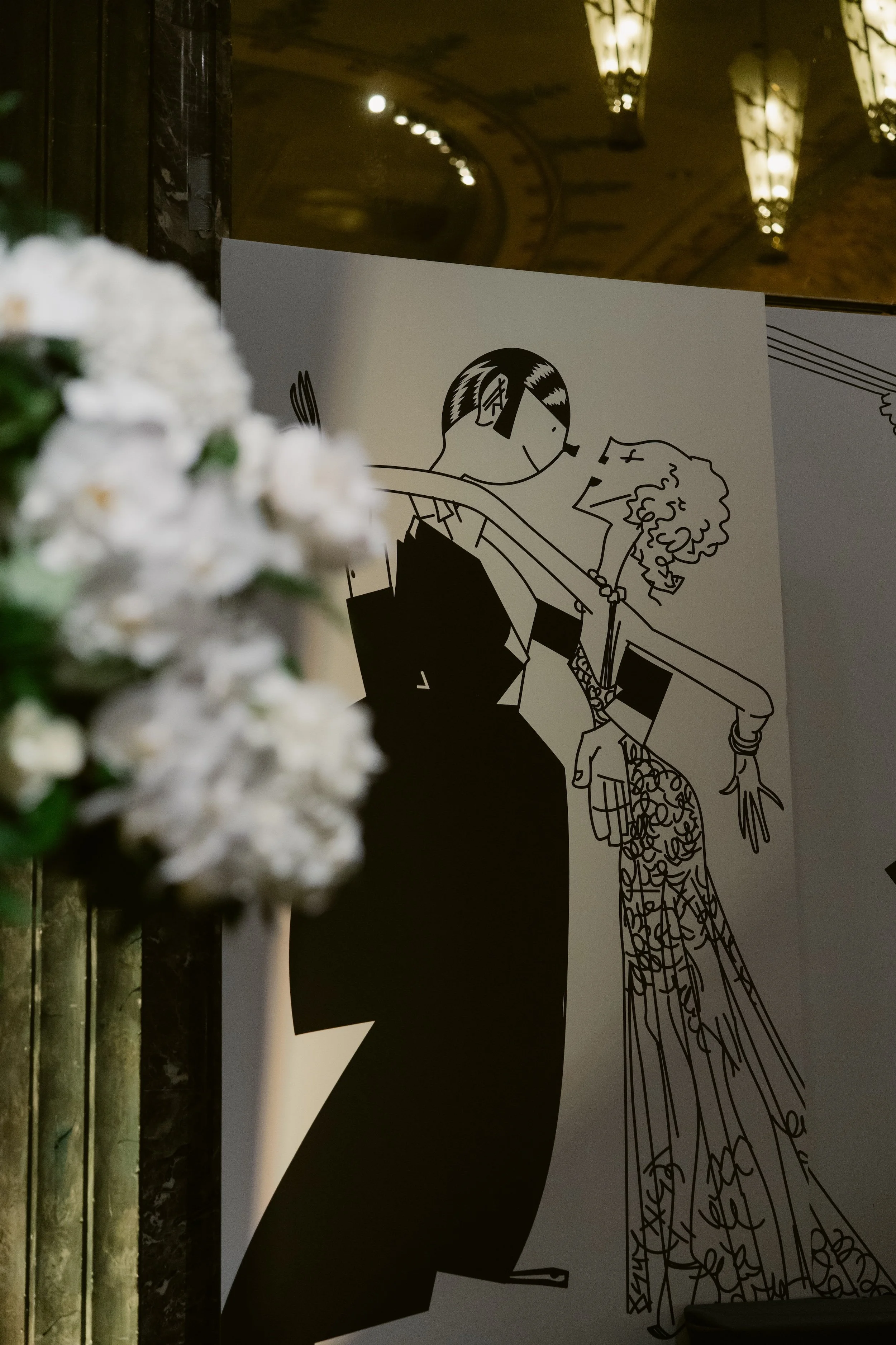    Hilton Netherland Plaza Cincinnati Hotel wedding    Cincinnati wedding florist    luxury wedding flowers    White bridal bouquet    classic wedding style    Cincinnati wedding photography    Classic white wedding flowers    Cincinnati wedding flow