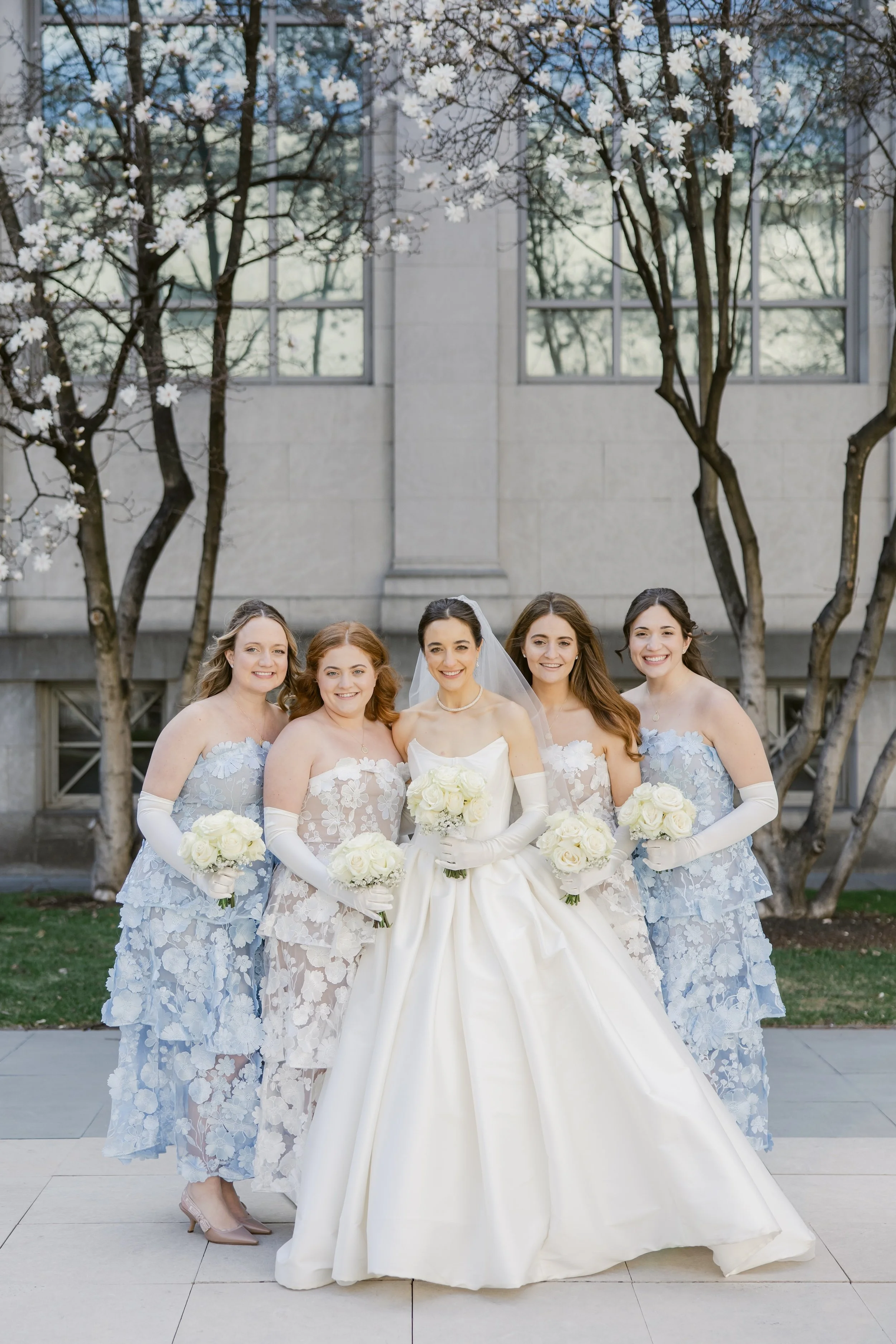    Cincinnati Art Museum Wedding    Cincinnati wedding florist    luxury wedding flowers    Classic green and white bridal bouquet    classic wedding style    Cincinnati wedding photography    green and white wedding flowers    Cincinnati wedding flo