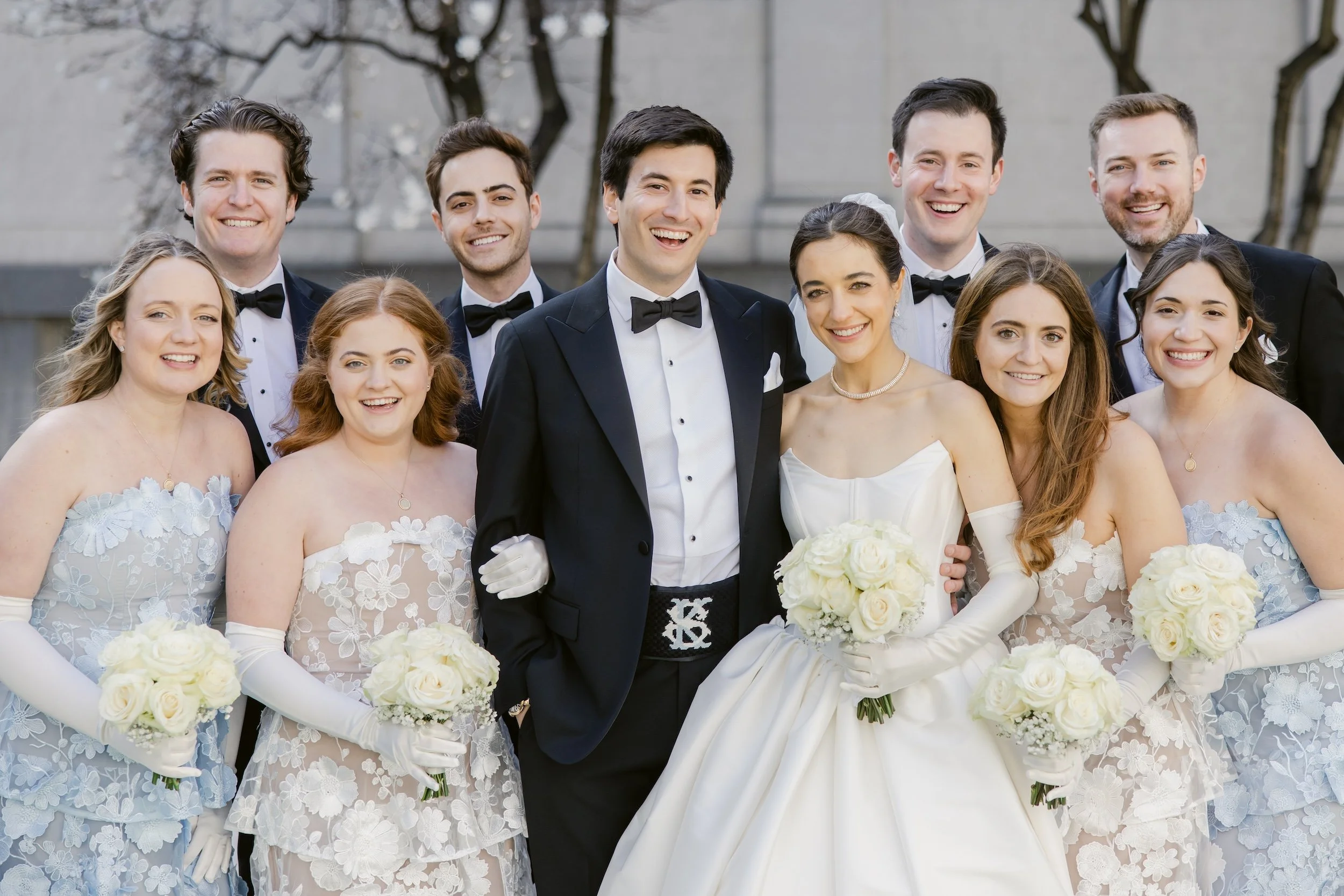    Cincinnati Art Museum Wedding    Cincinnati wedding florist    luxury wedding flowers    Classic green and white bridal bouquet    classic wedding style    Cincinnati wedding photography    green and white wedding flowers    Cincinnati wedding flo