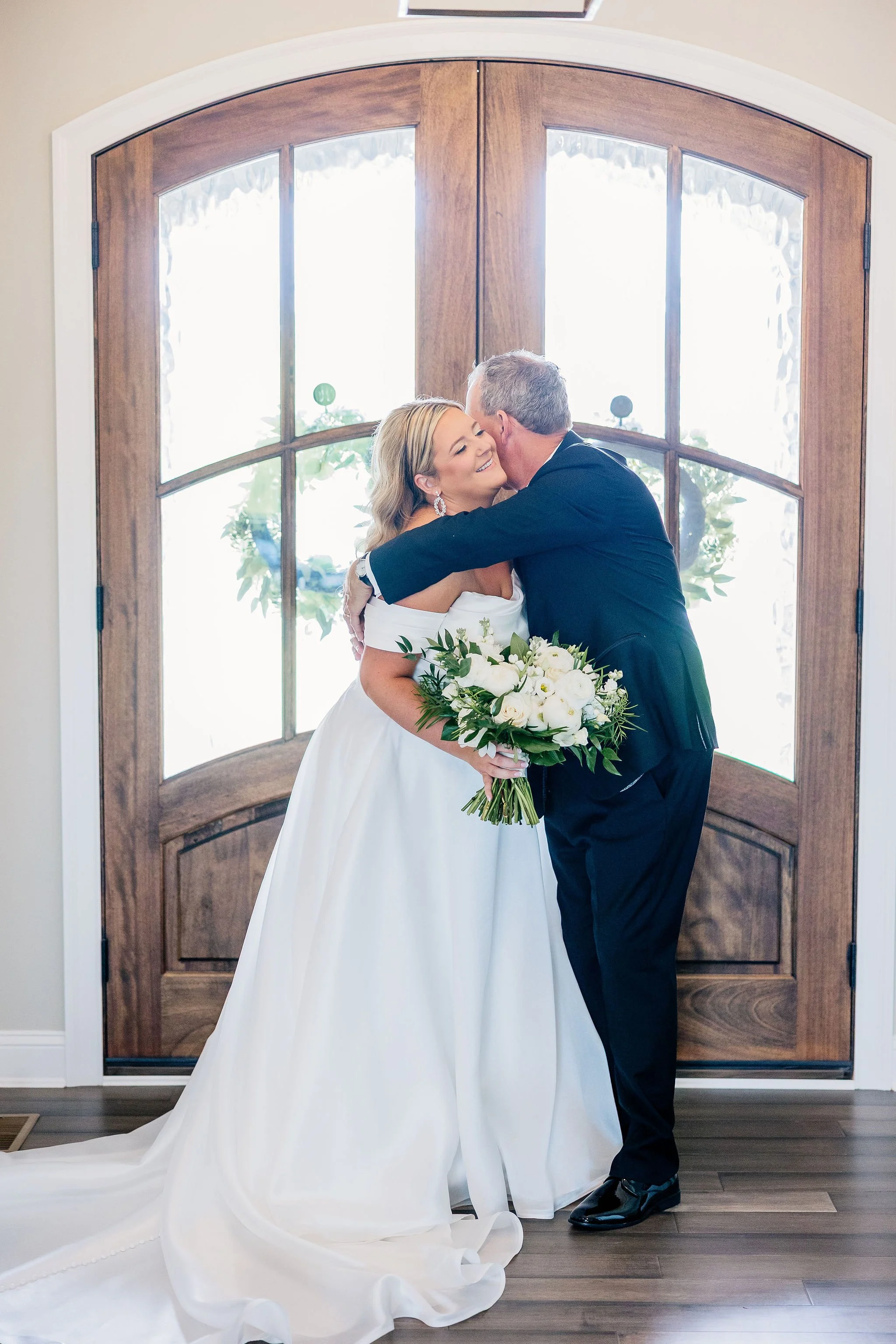 Hilton.Netherland.Plaza.Wedding.Flowers.6.jpg