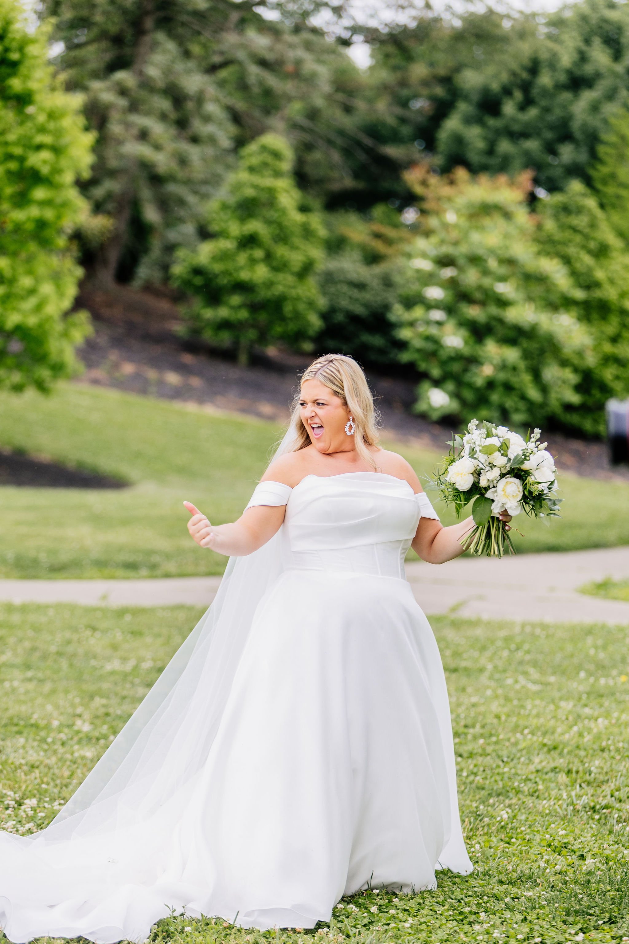 Hilton.Netherland.Plaza.Wedding.Flowers.22.jpg