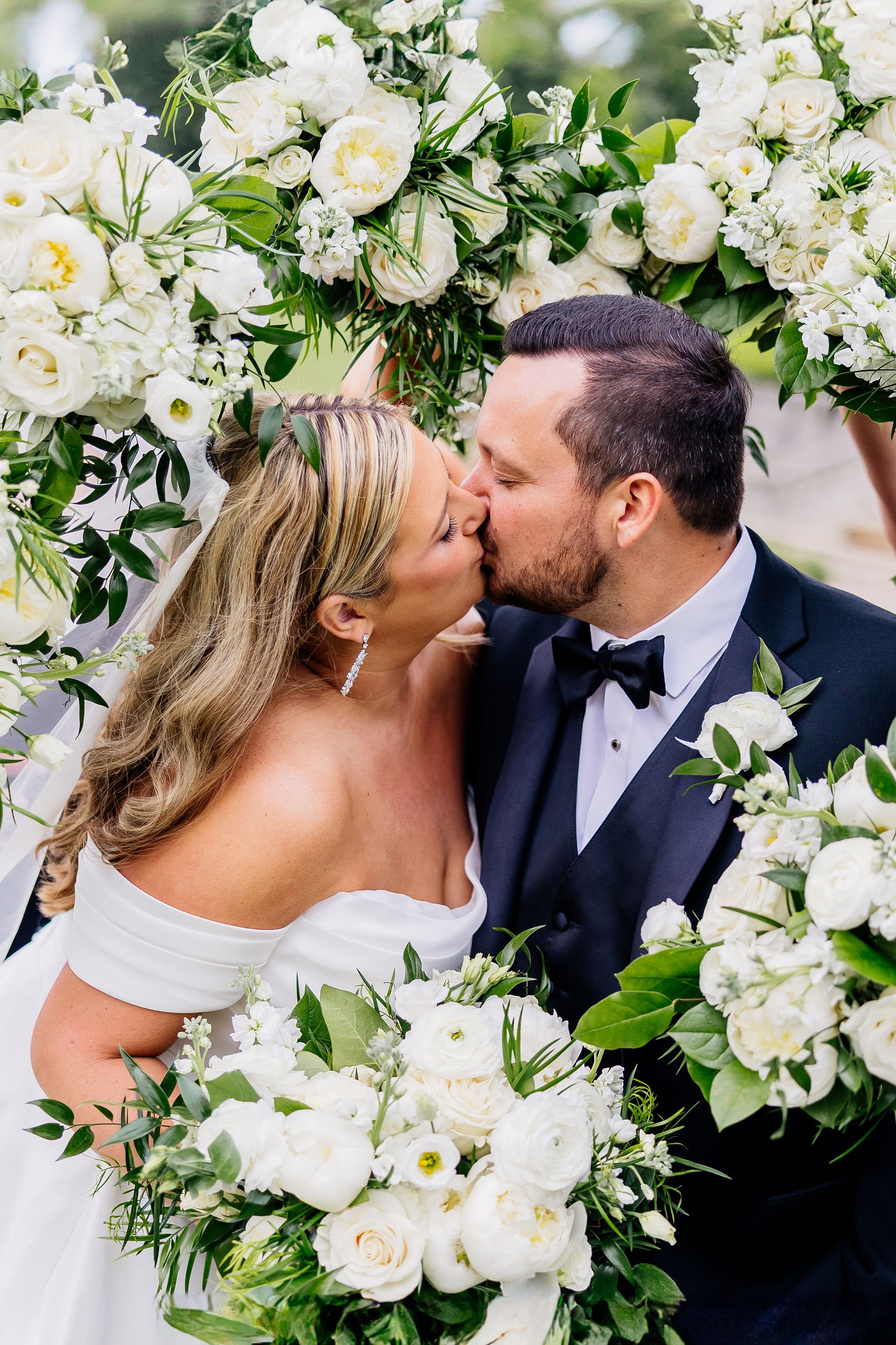 Hilton.Netherland.Plaza.Wedding.Flowers.25.jpg