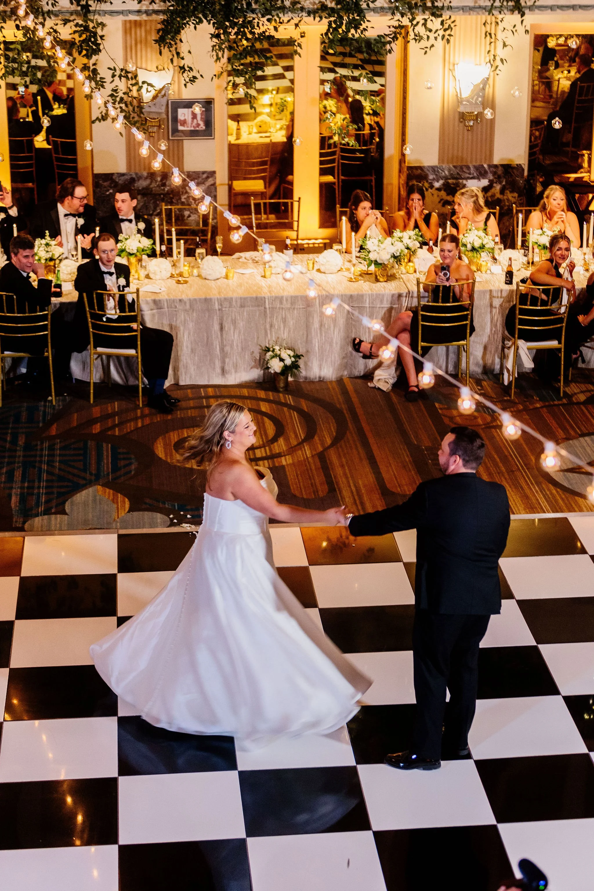 Hilton.Netherland.Plaza.Wedding.Flowers.50.jpg