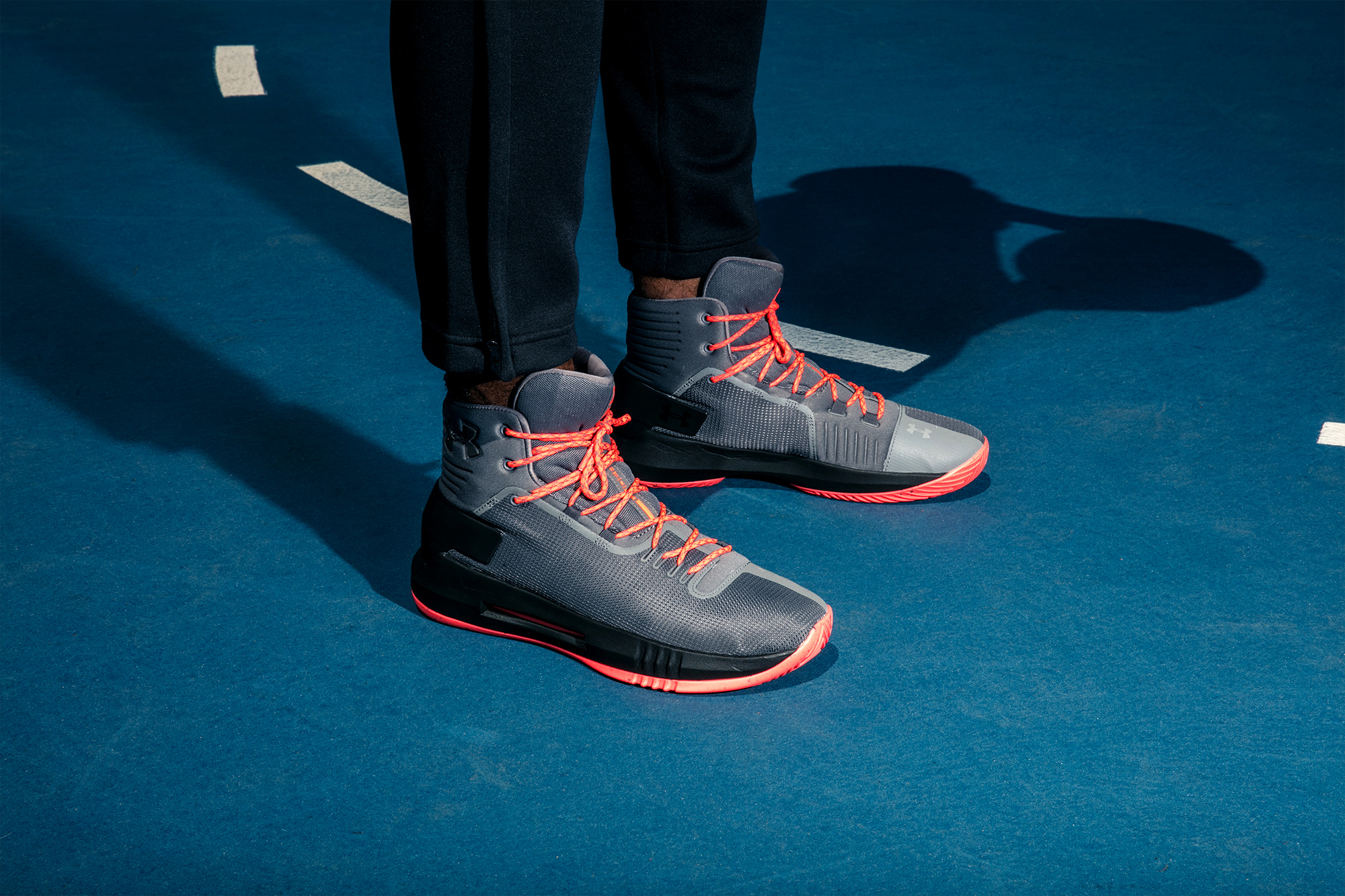 under armour drive 4 black