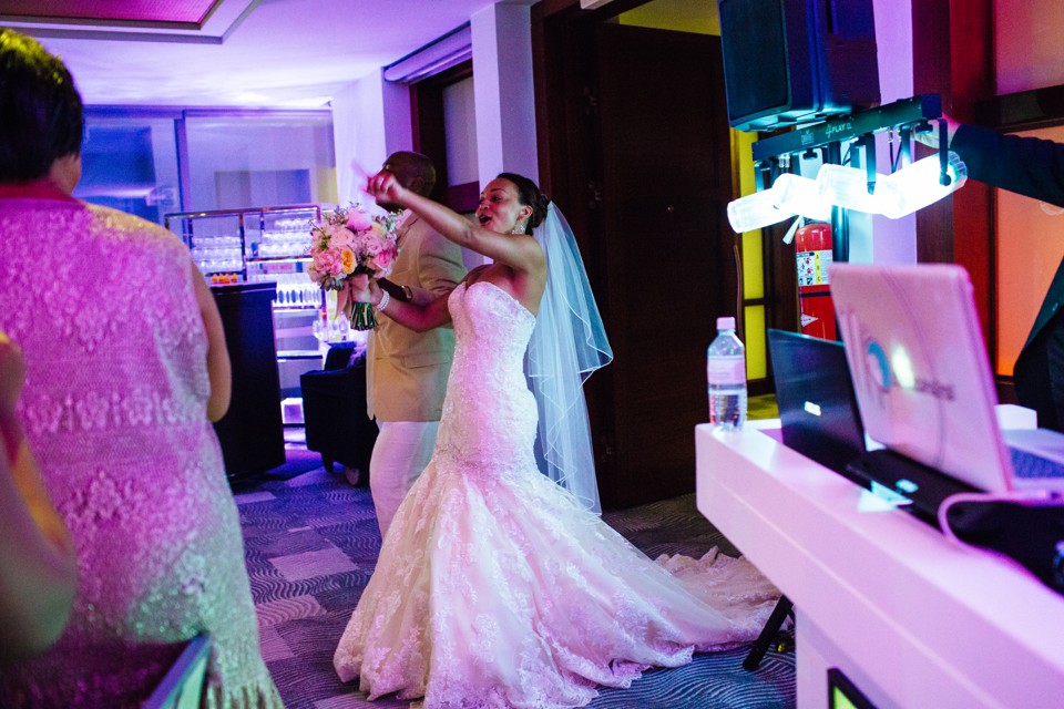 Ely-Brothers-Wedding-Photographers-Columbus-Ohio-_0283.jpg