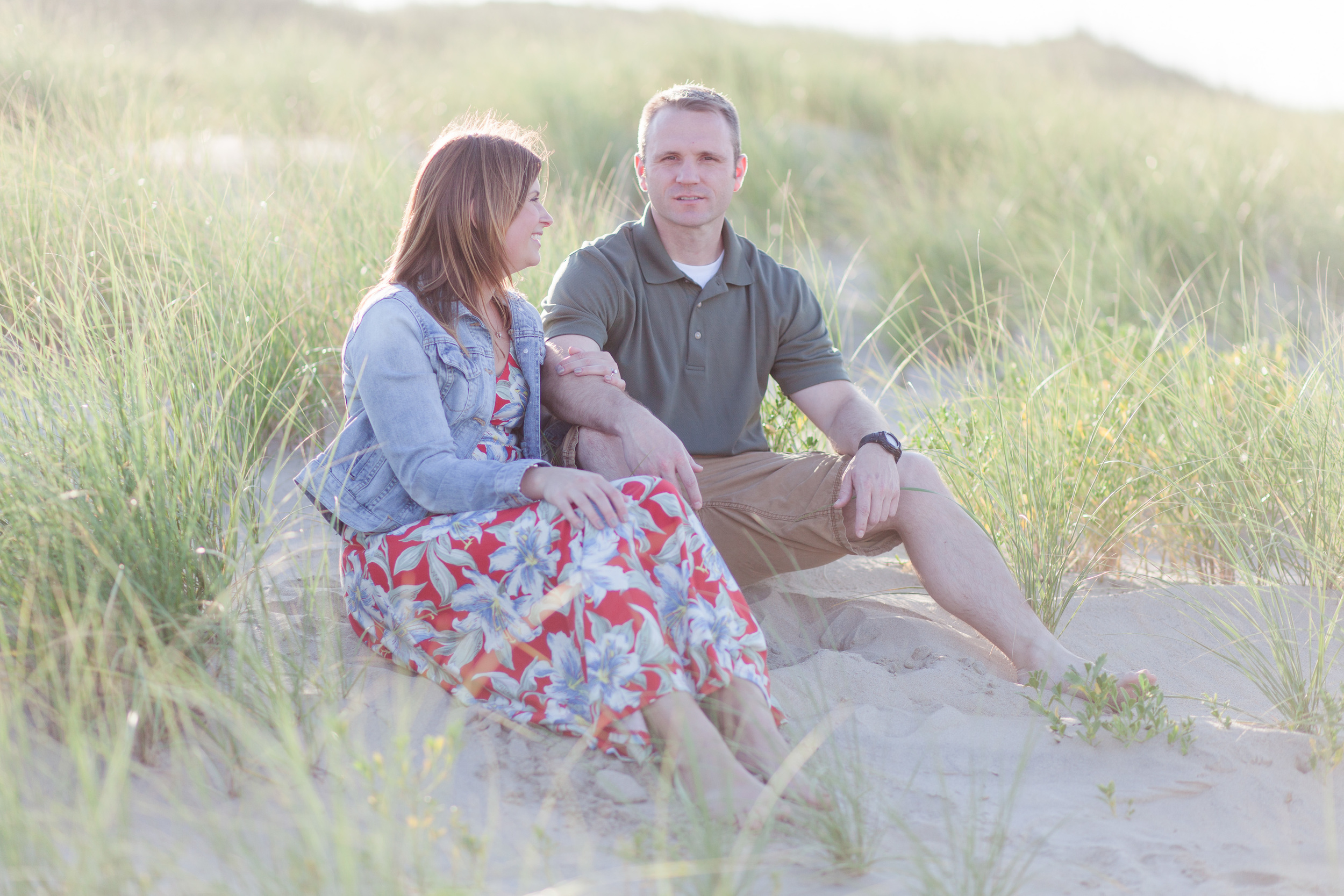 Danielle McVey Photography Virginia Beach Enagagement Photographer (27).jpg