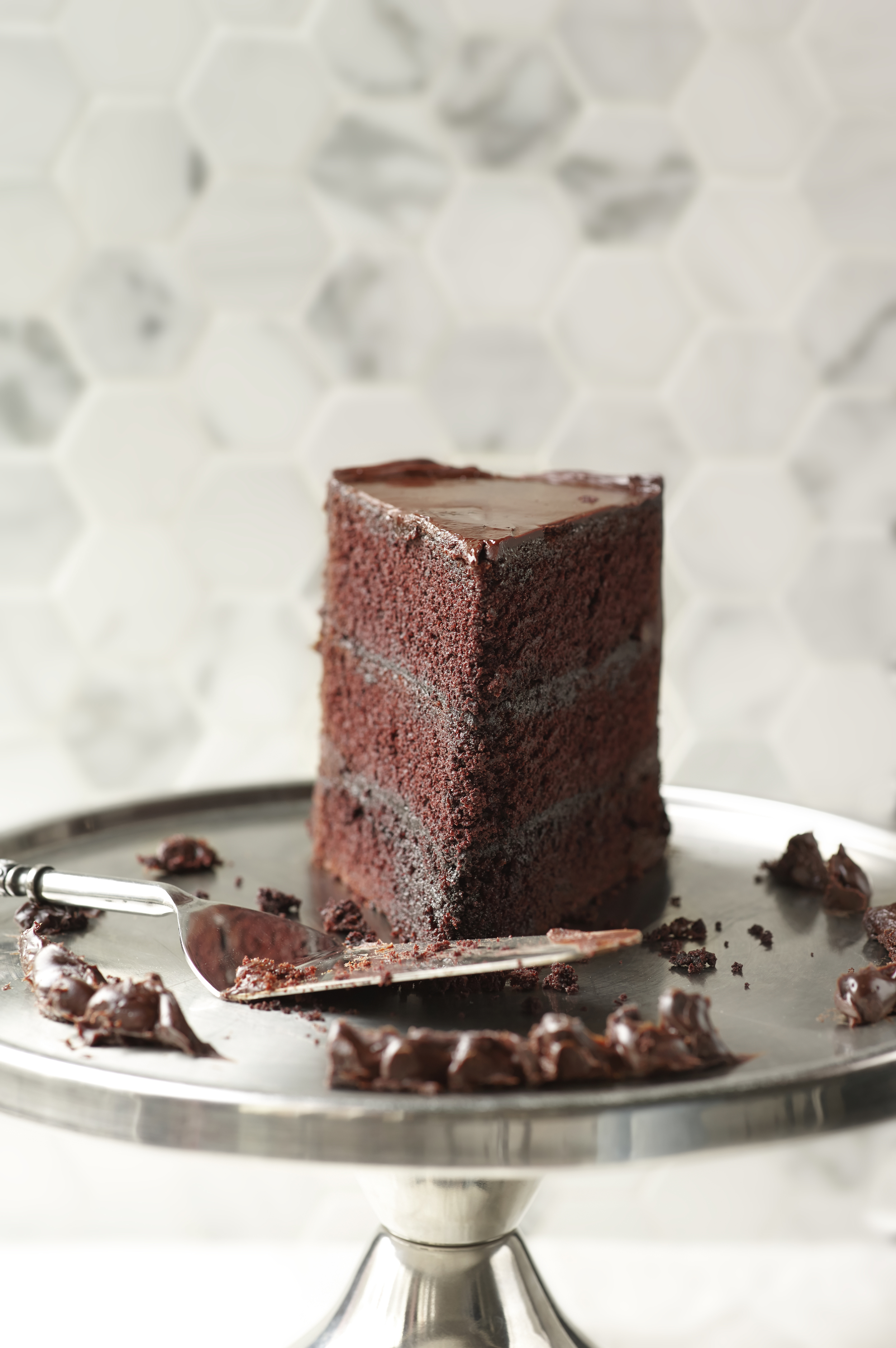 Chocolate_Layer_Cake_00152.jpg