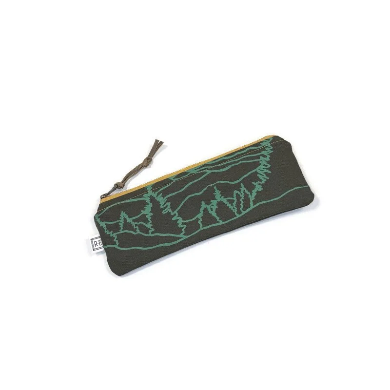 PEN-ROAN-MOSS.jpg