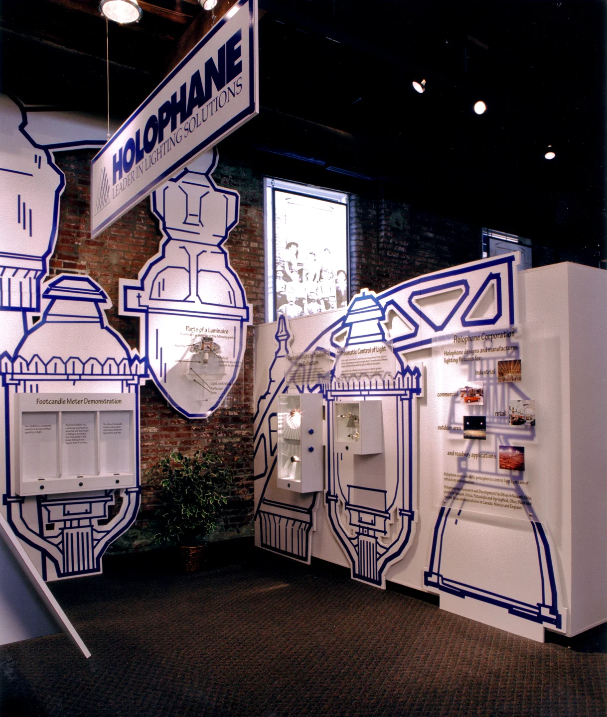Holophane Interactive Exhibit — Boss Display