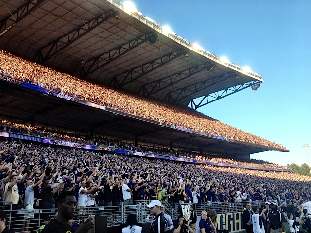 Husky Stadium Fans.jpeg