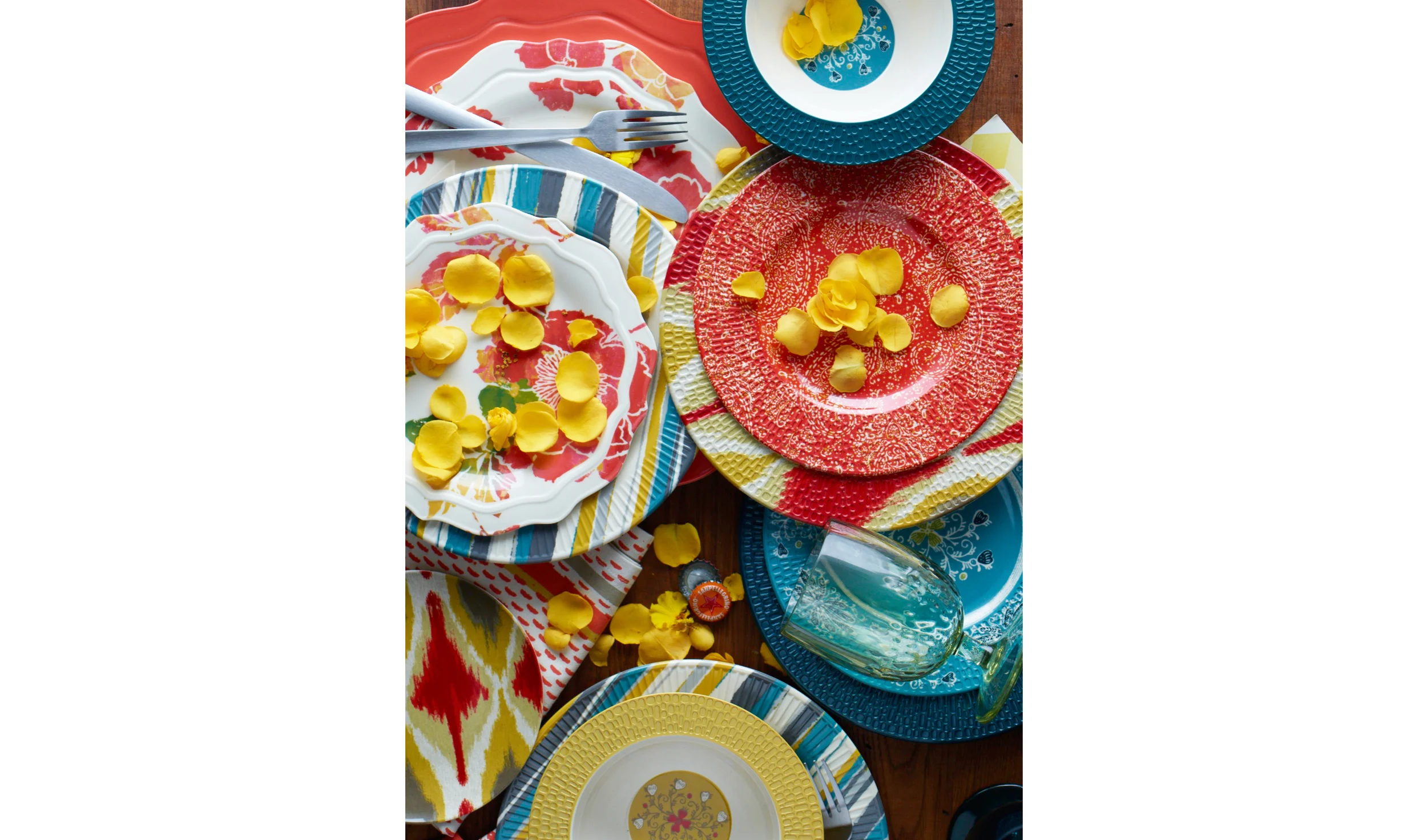 INS_Threshold_overhead_dinnerware.jpg