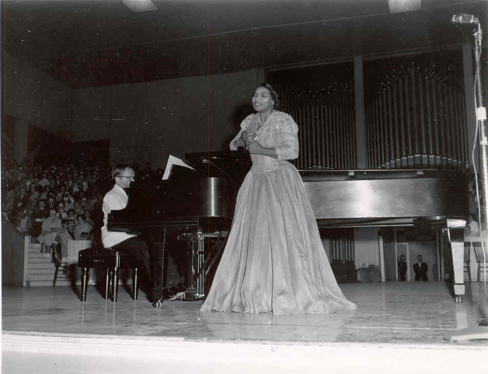 Marian Anderson, 1957