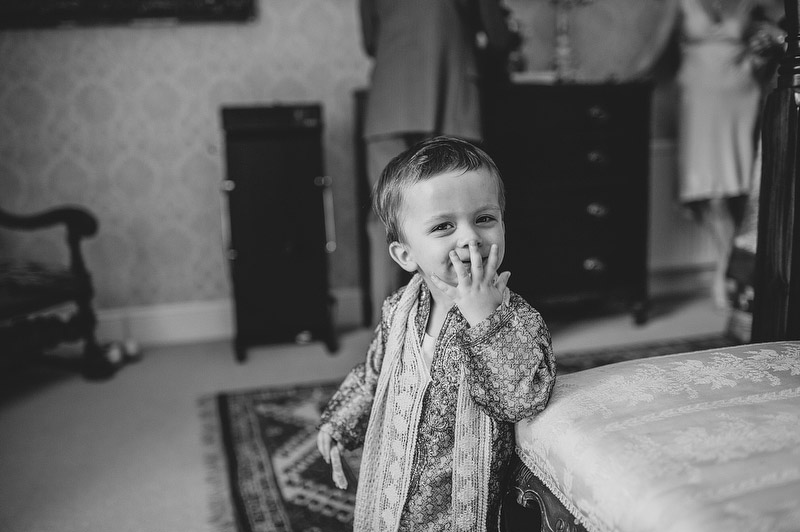 Seema-Neal-Modern-Indian-Wedding-UK23.jpg
