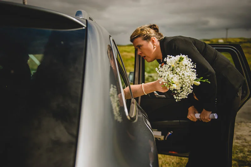 beach-wedding-ireland-017_mini.jpg