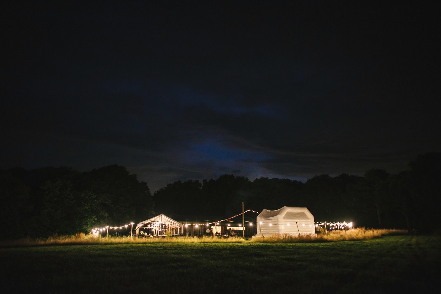 wedding at hawthbush farm gun hill