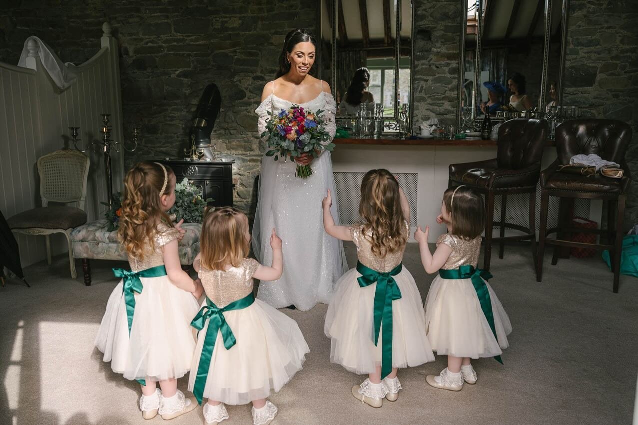 Niamh and Gav, maybe half way around the world by now, after their stunning Tankardstown wedding. 
.
.
.
.
.
.
.
.
.
.
.
#documentaryphotographer #alternativeweddingphotography #weddingphotographydublin #tankardstownhouse #tankardstownwedding #unpose