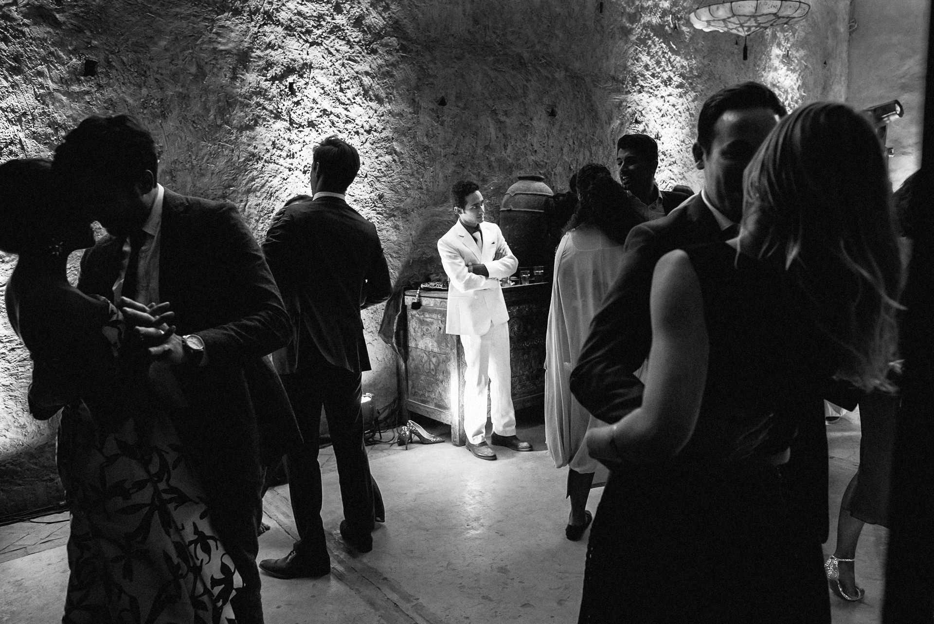 imgi_339_this-modern-love-143.jpeg (Copy)