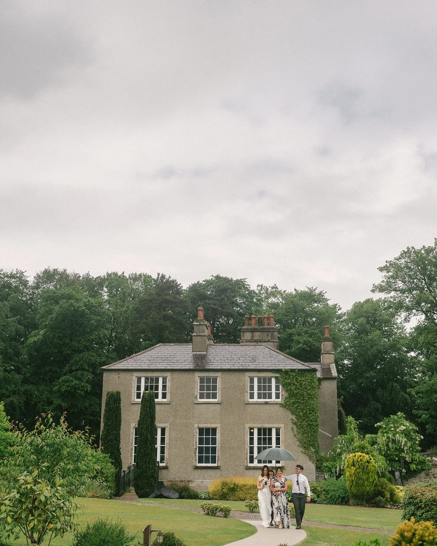 Was great craic to second shoot for my good buddy @chriscopelandweddings last year. My first time at the stunning @oldrectorykillyman and hopefully not the last. Huge thanks to Rachael and Michael for having us along and for being so lovely to work w