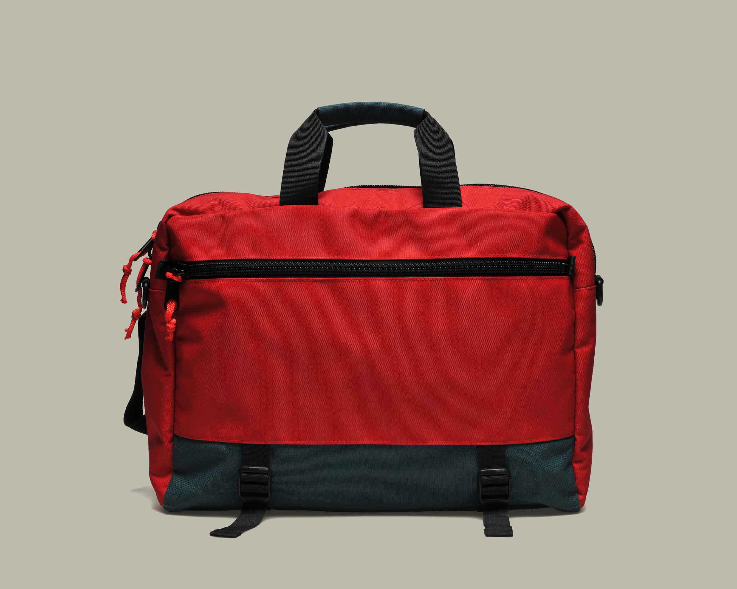 brandcraft_privatelabel_merchandise_laptop_bag_shoulderbag_notebook_nylon_leder_leather_debossing_embissing_logo_AJH_3704x.png